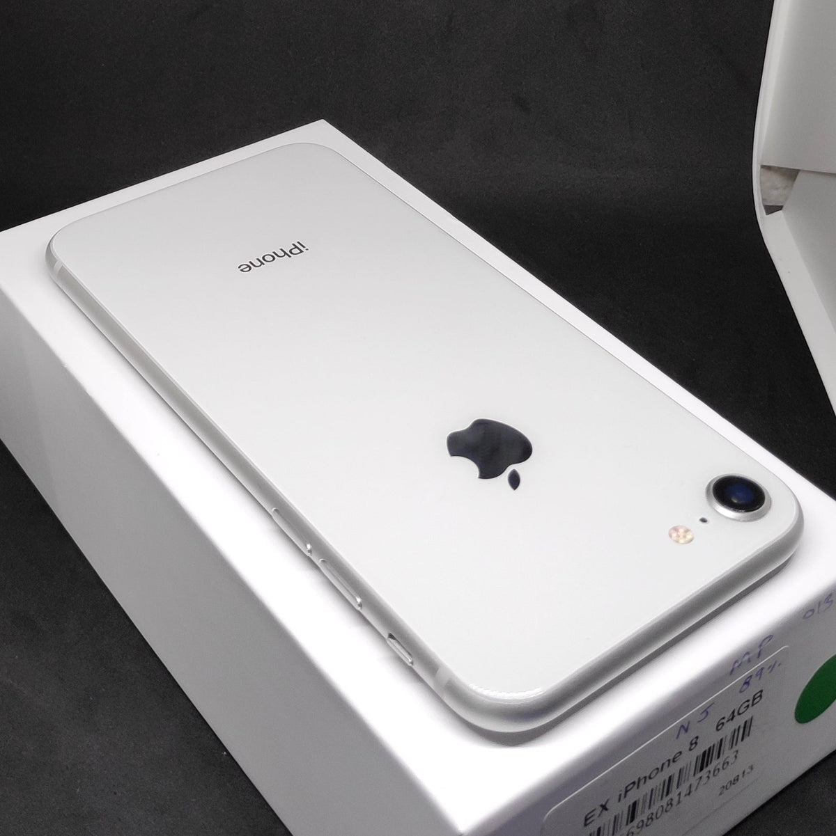 Apple iPhone 8 64GB White - Good Battery, Case, Screen Protector (As New)