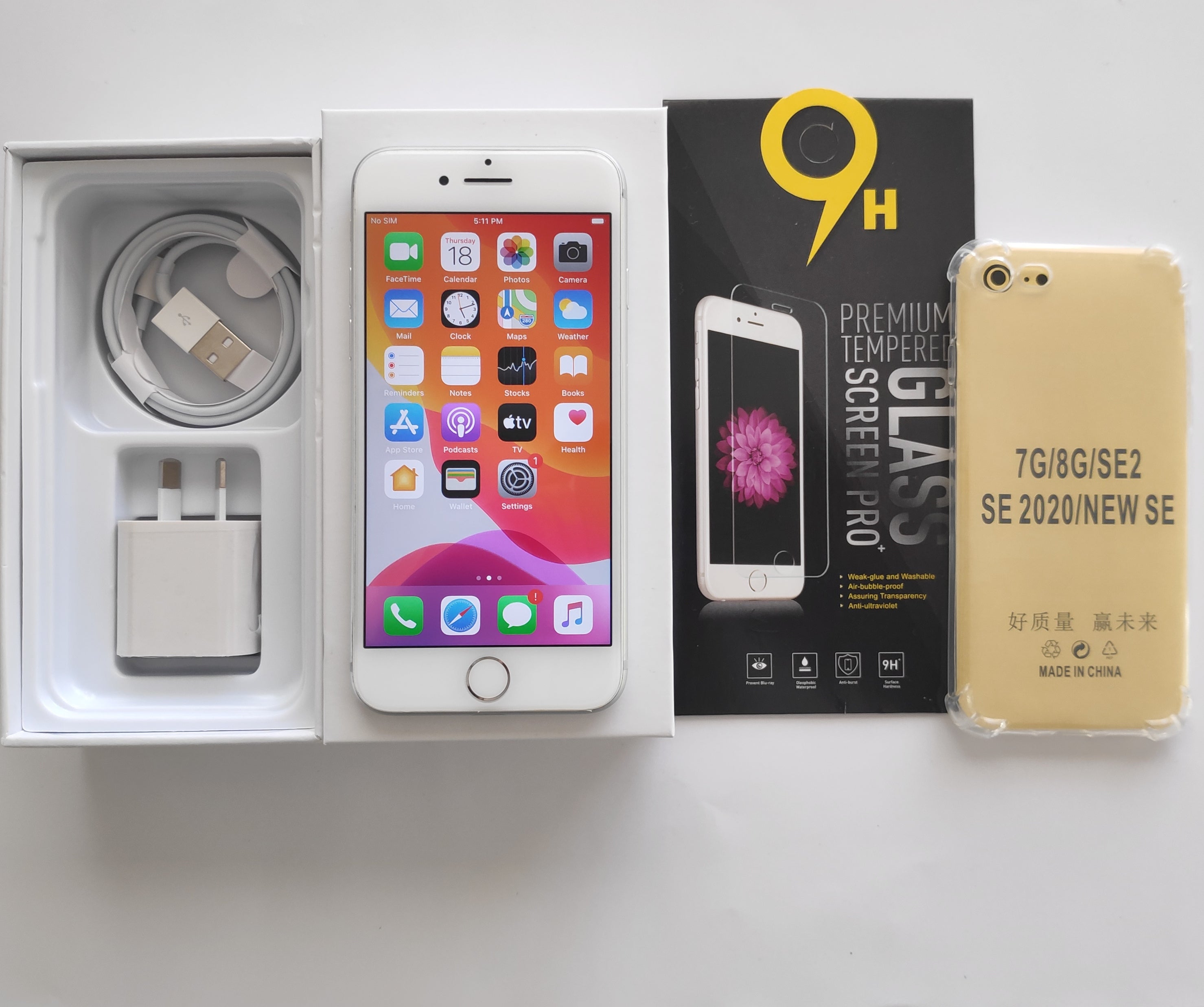 Apple iPhone 7 128GB White Silver - New Case, Glass Screen Protector (Exc) Front Cam NW