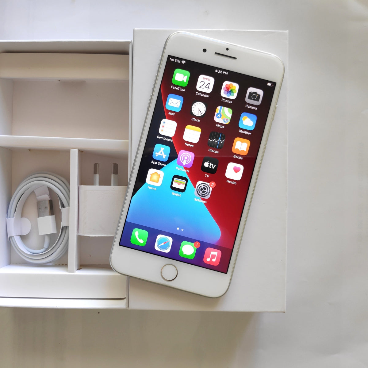 Apple iPhone 8 Plus 256GB White New Battery, Case, Screen Protector (As New)