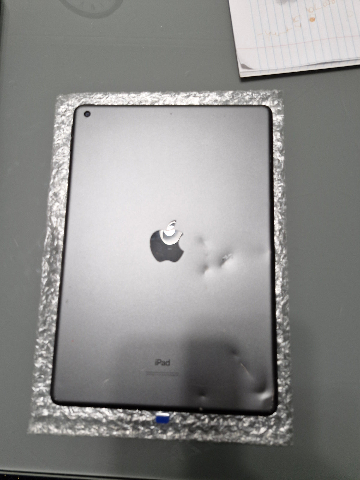 Apple iPad 10.2 inch 8th Gen 32GB Wi-Fi Space Gray - New Battery (Fair) WS