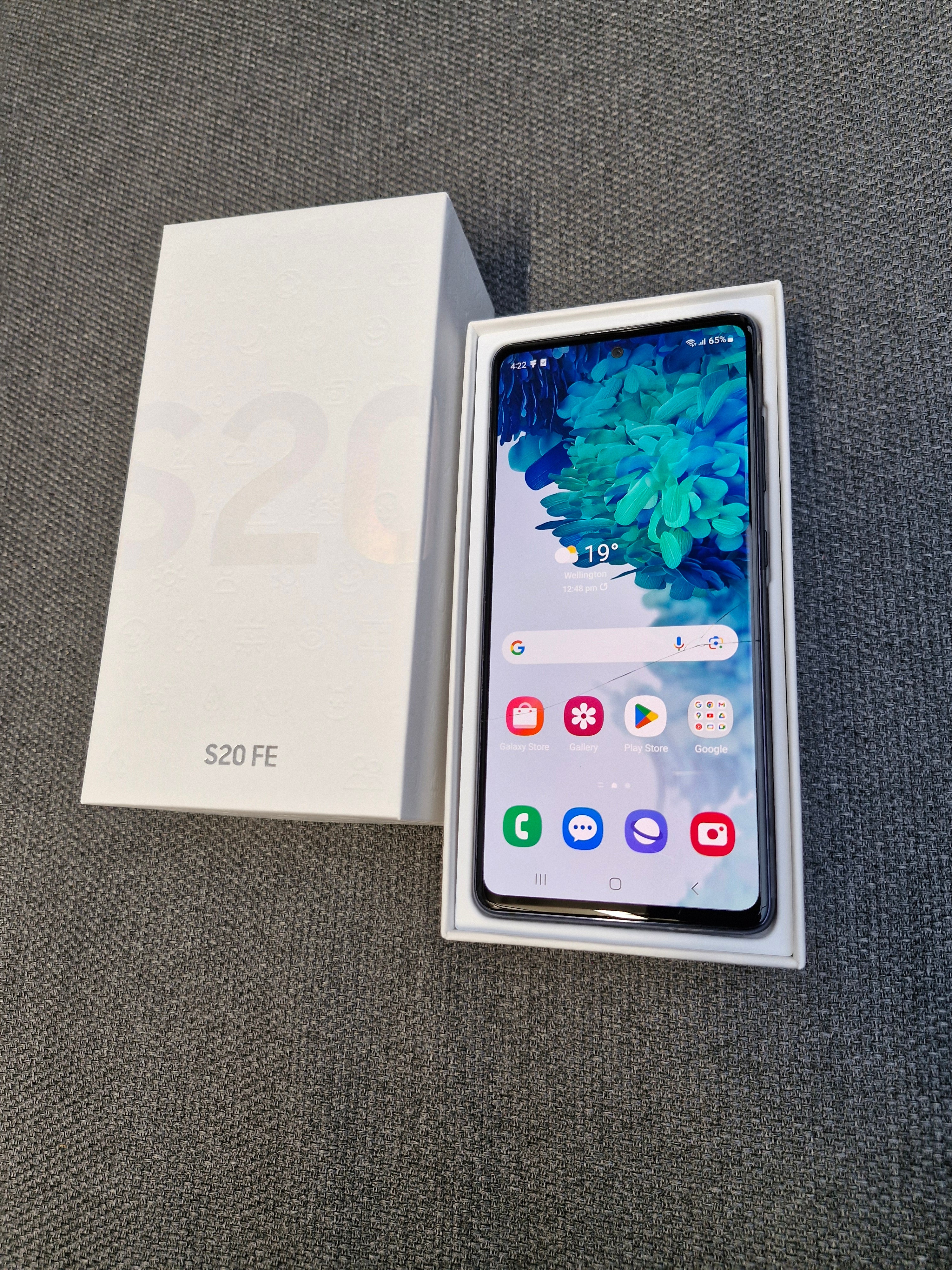 Samsung Galaxy S20 FE DUAL SIM 6GB+128GB (NZ Model) SM-G781G/DS Cloud Navy (Crack)