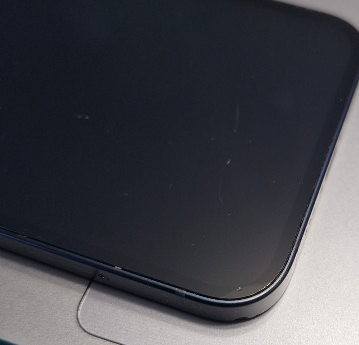 Apple iPhone 13 128GB 5G Midnight Black (Imperfect) Cracked Back