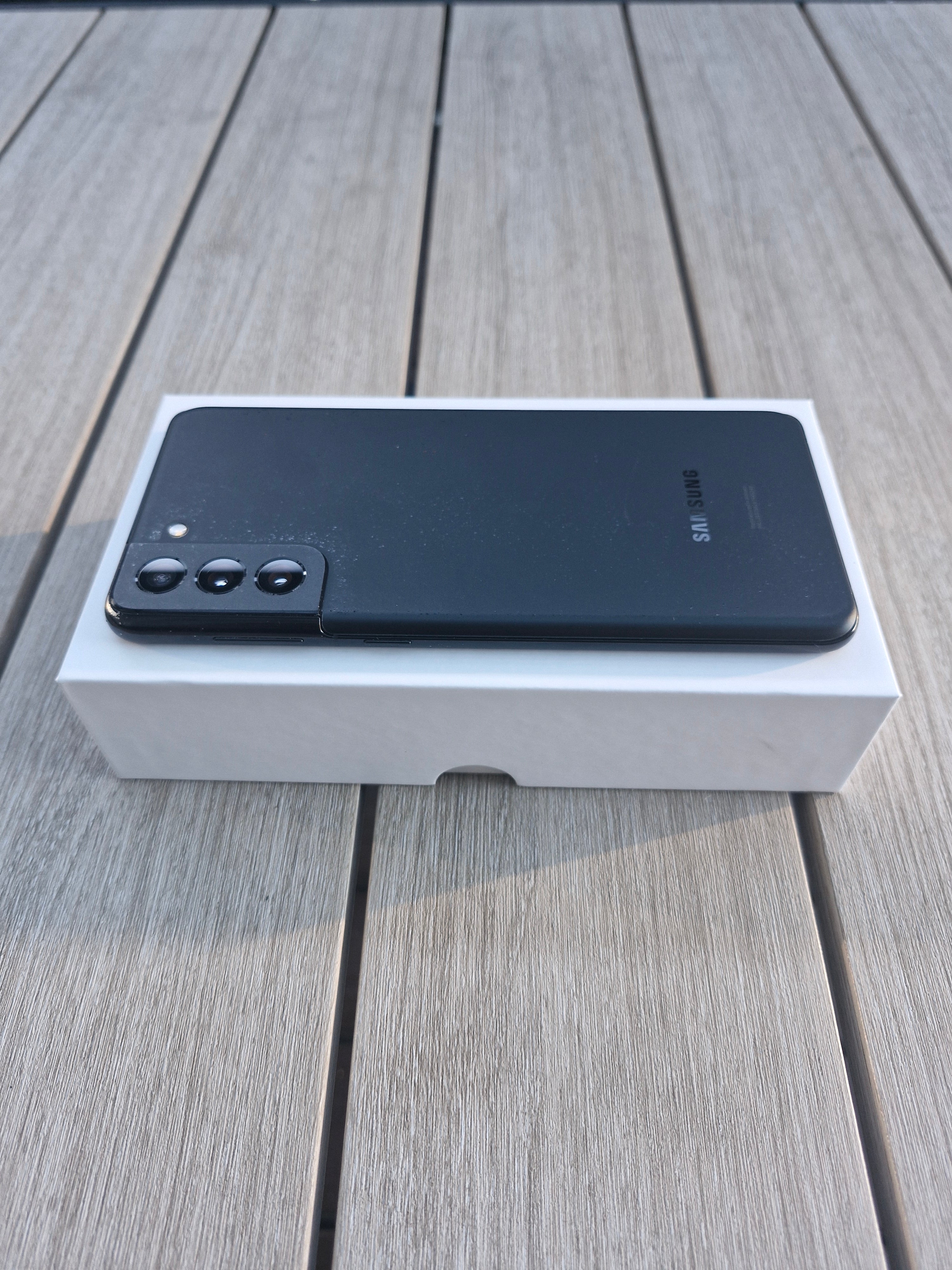 Samsung Galaxy S21 Plus 5G 128GB 8GB Black SM-G996U - New Case, Screen Protector (Fair)