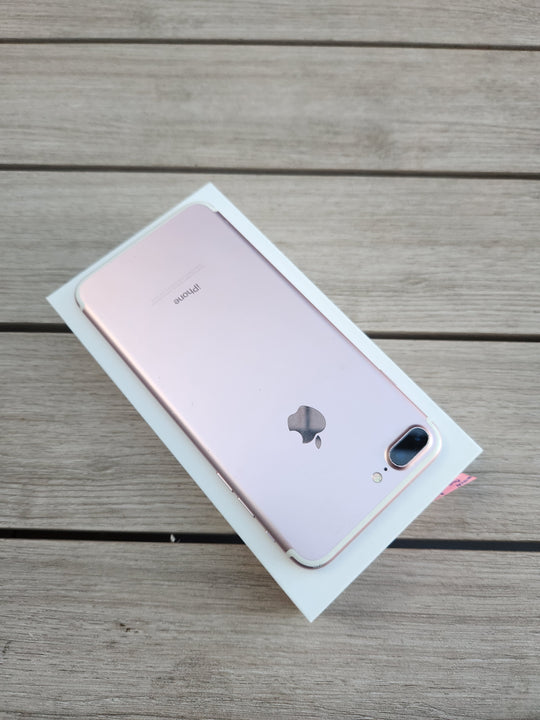 Apple iPhone 7 Plus 32GB Rose Gold - New Case, Screen Protector (Imperfect) Cameras NW