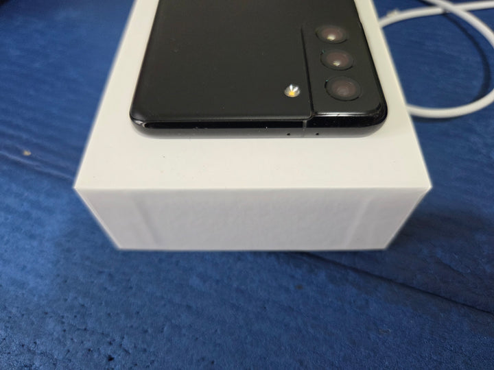 Samsung Galaxy S21 Plus 5G 128GB 8GB Android 15 Black SM-G996U - Used (Grade C)