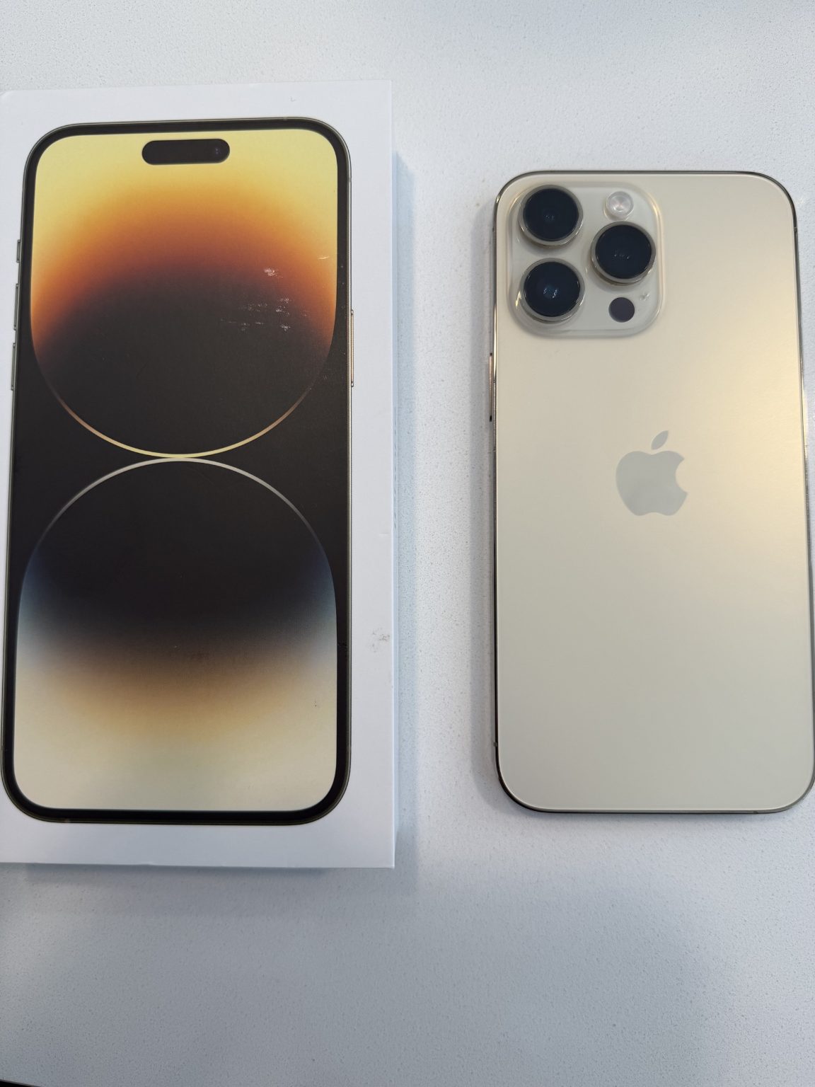 Apple iPhone 14 Pro Max 128GB 5G Gold - Good Battery, Original Box, New Case, Screen Protector (As New) Refurbished