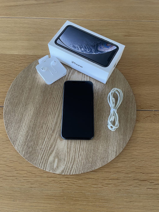 Apple iPhone XR 64GB Black - New Battery, Earpods & Original Apple Box (Like New) Batt Msg