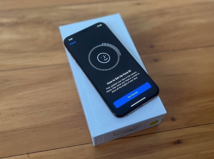 Apple iPhone XS 256GB Gold (Used – Excellent Condition)