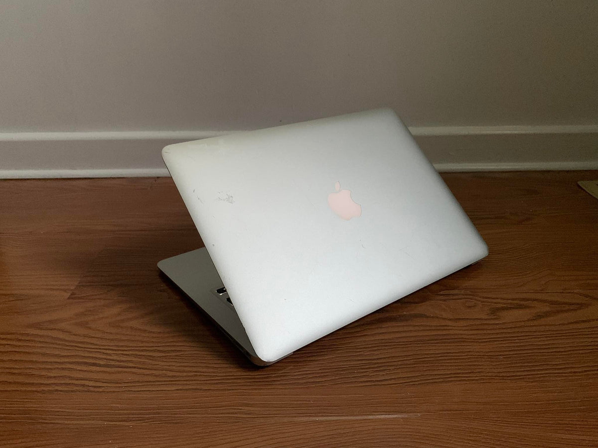 Apple MacBook Air 13 inch 2017 128GB Turbo 2.9Ghz (As New)