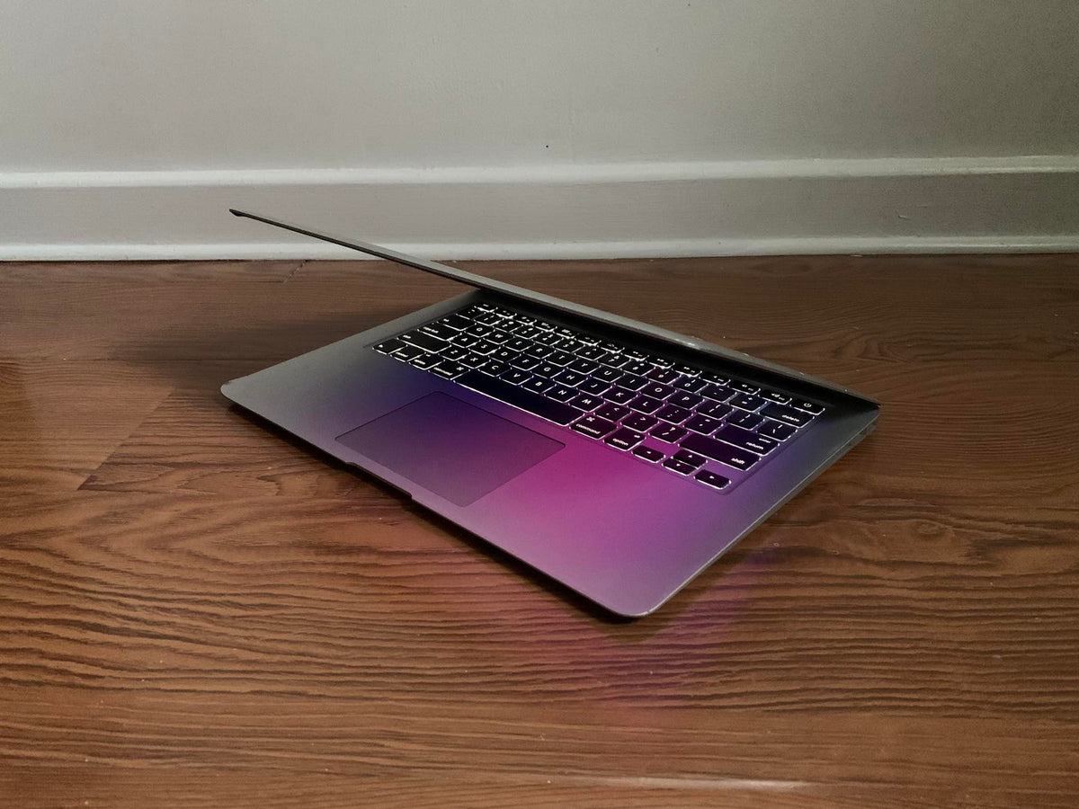 Apple MacBook Air 13 inch 2017 128GB Turbo 2.9Ghz (As New)