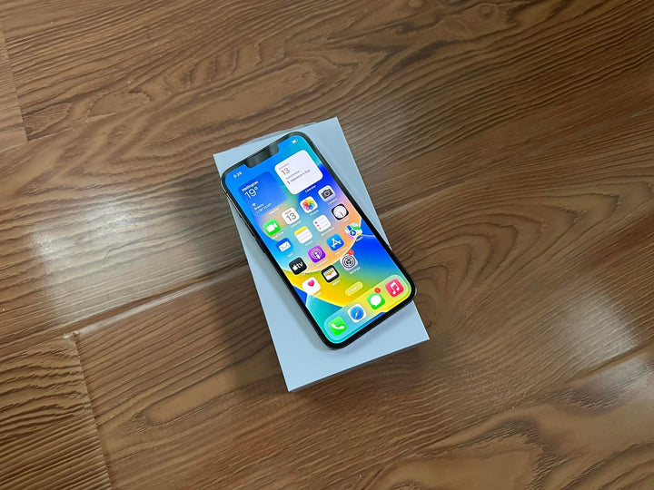 Apple iPhone 13 Pro Max 1TB 5G Graphite - New Battery (As New) Pre-Owned