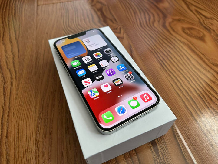 Apple iPhone 13 Pro Max 256GB 5G White Dual Sim (As New) New Battery, Case, Glass Screen Protector & Shipping