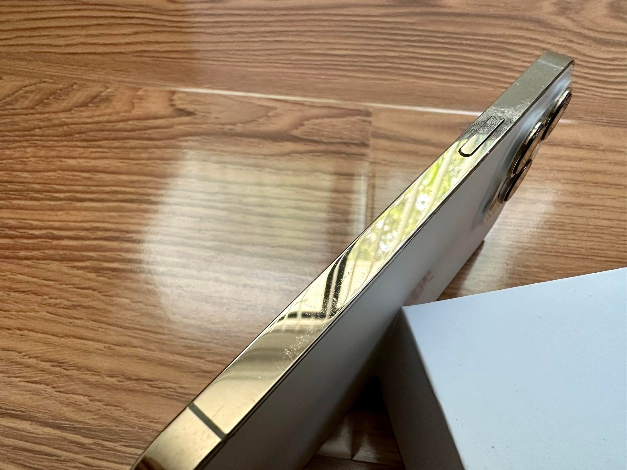 Apple iPhone 12 Pro 128GB 5G Gold (As New) New Display * Free Case, Screen Protector, Shipping*
