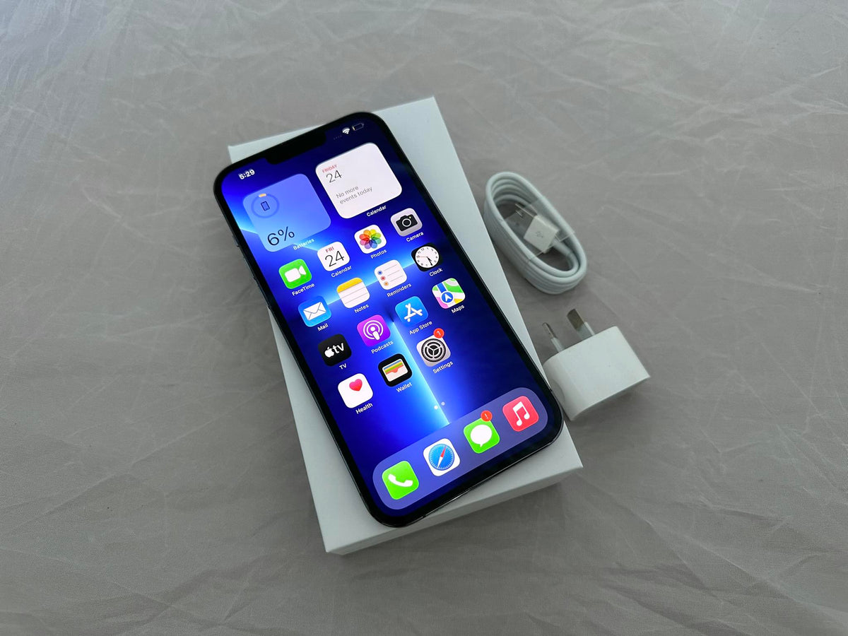 Apple iPhone 13 Pro 256GB 5G Sierra Blue *As New* Free Case, Screen protector