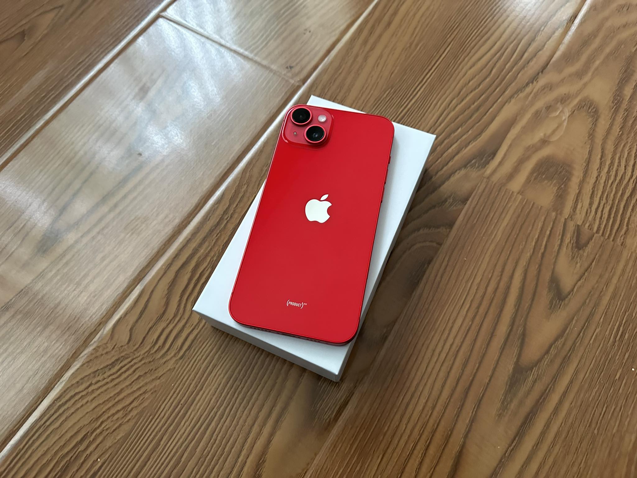 Apple iPhone 13 128GB 5G Product Red (Excellent) New Battery, Case, Screen Protector & Shipping