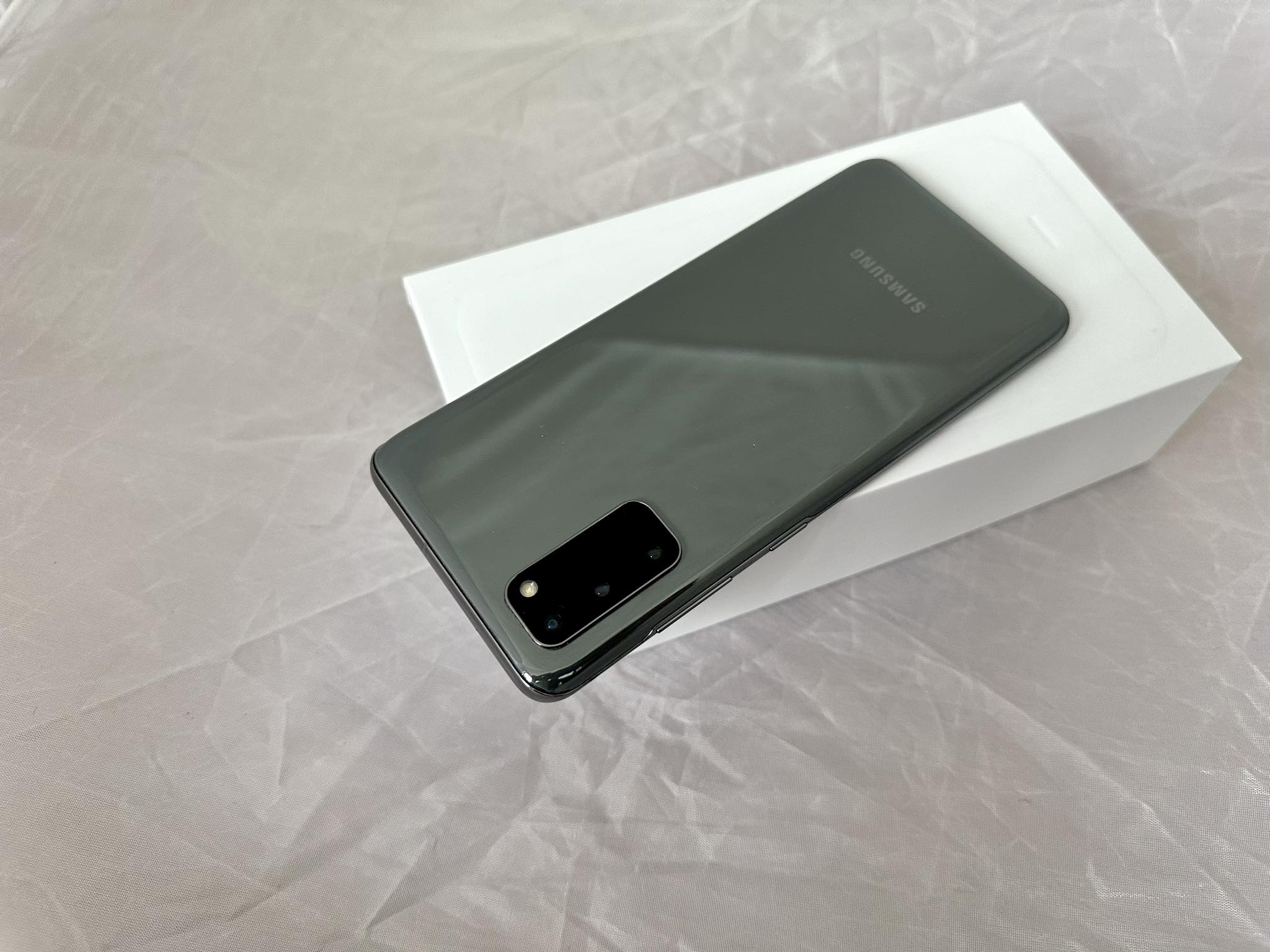 Samsung Galaxy S20 Plus 5G 128GB 8GB Cosmic Grey (Excellent) *Free Shipping*