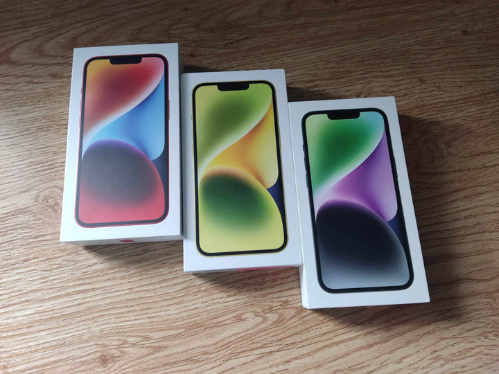 Apple iPhone 14 256GB 5G Midnight Black - New Battery (As New) With Case & Screen Protector *