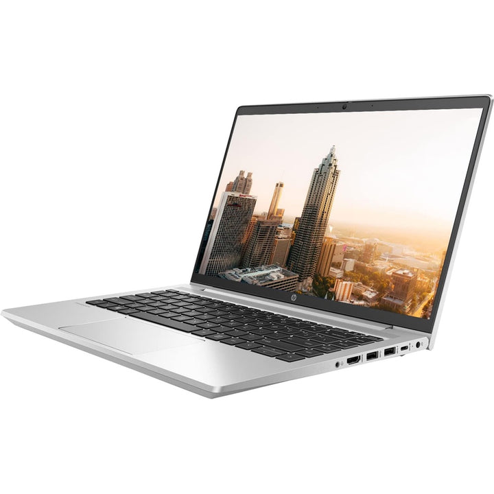 HP ProBook 445 G9 keyboard and 14-inch display