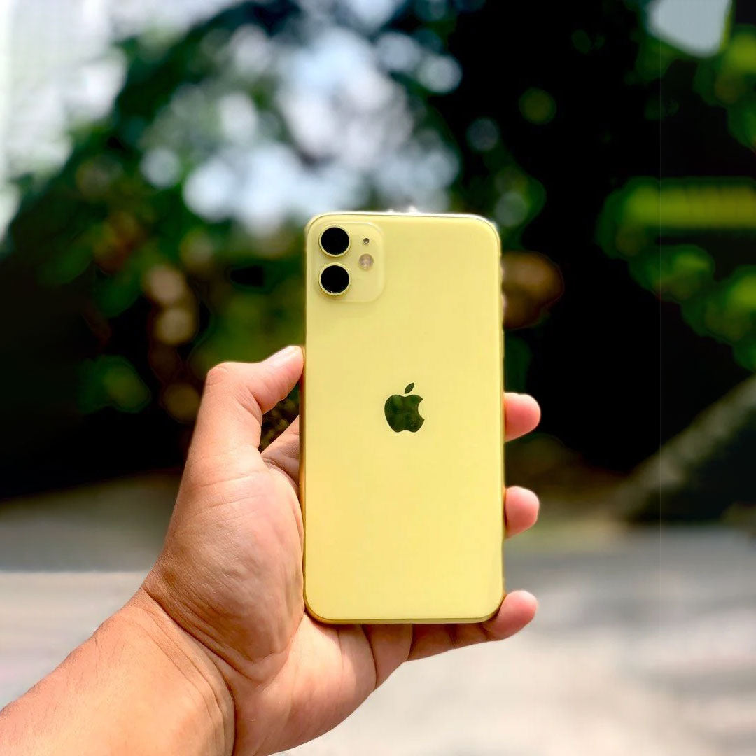 Apple iPhone 11 64GB Yellow New Battery - With Case & Screen Protector 