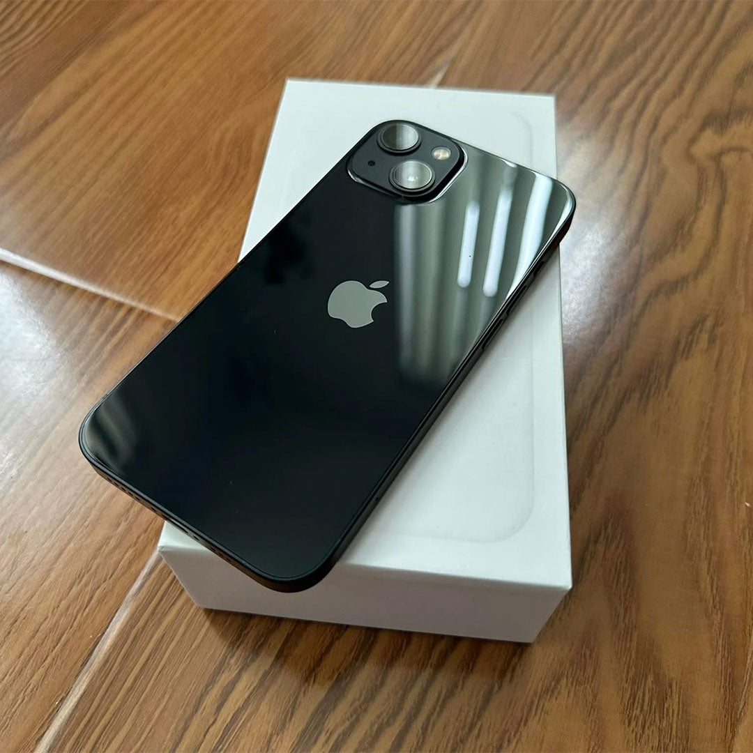 Apple iPhone 13 128GB 5G Midnight Black - Good Batt