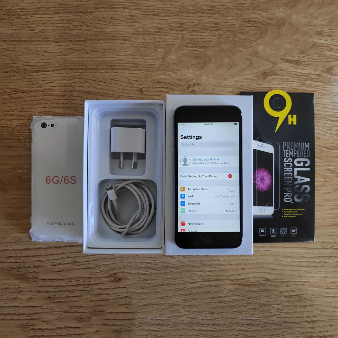 Apple iPhone 632GB Space Grey - New Battery, Case, Screen Protector (Exc)