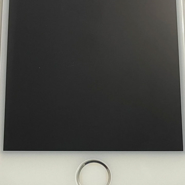 Apple iPhone 7 128GB White Silver - New Case, Glass Screen Protector (Exc) Crack at Bottom