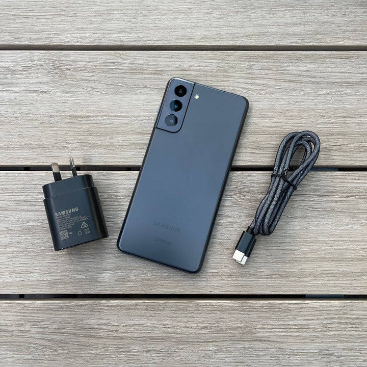 Samsung Galaxy S21 5G 256GB 8GB Dual Sim - New Case, Glass Screen Protector (As New) NZ Model SM-G991B/DS