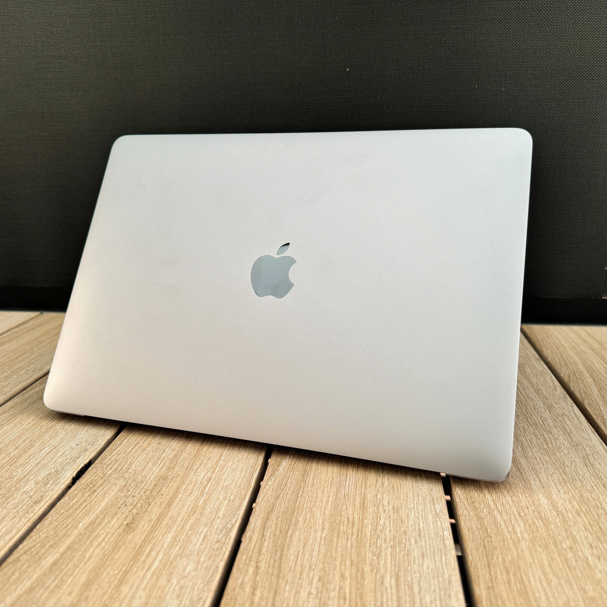 MacBook Air (Retina, 13-inch, 2018) Intel i5, 128/8GB Space Grey - As New Condition
