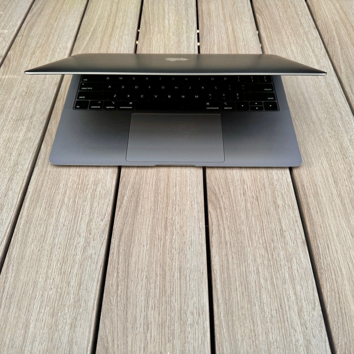 MacBook Air (Retina, 13-inch, 2018) Intel i5, 128/8GB Space Grey - As New Condition