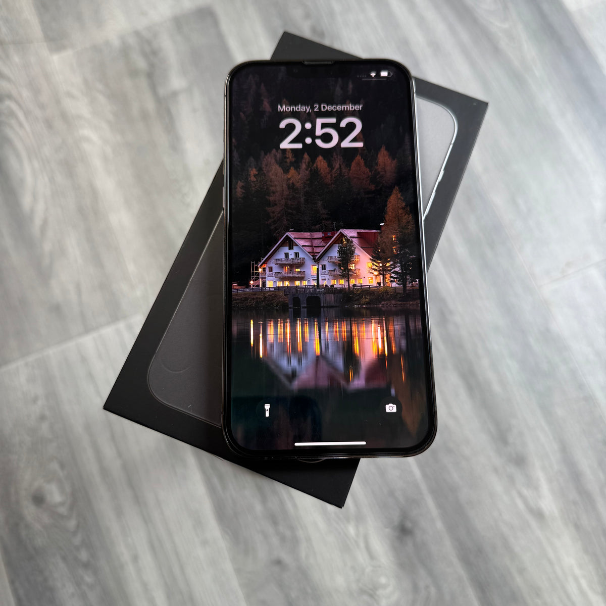 Apple iPhone 13 Pro Max 512GB 5G Graphite in Apple Box - New Battery (As New)