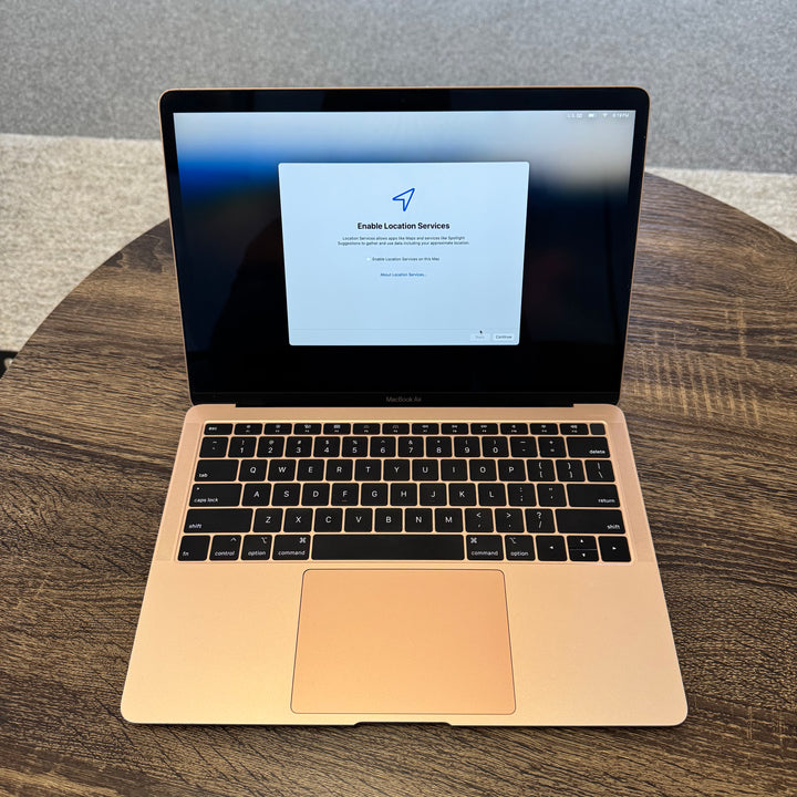 MacBook Air (Retina, 13-inch, 2018) Intel i5, 8GB RAM, 128GB Rose MacBook Air (Retina, 13-inch, 2018) Intel i5, 8GB RAM, 128GB Rose