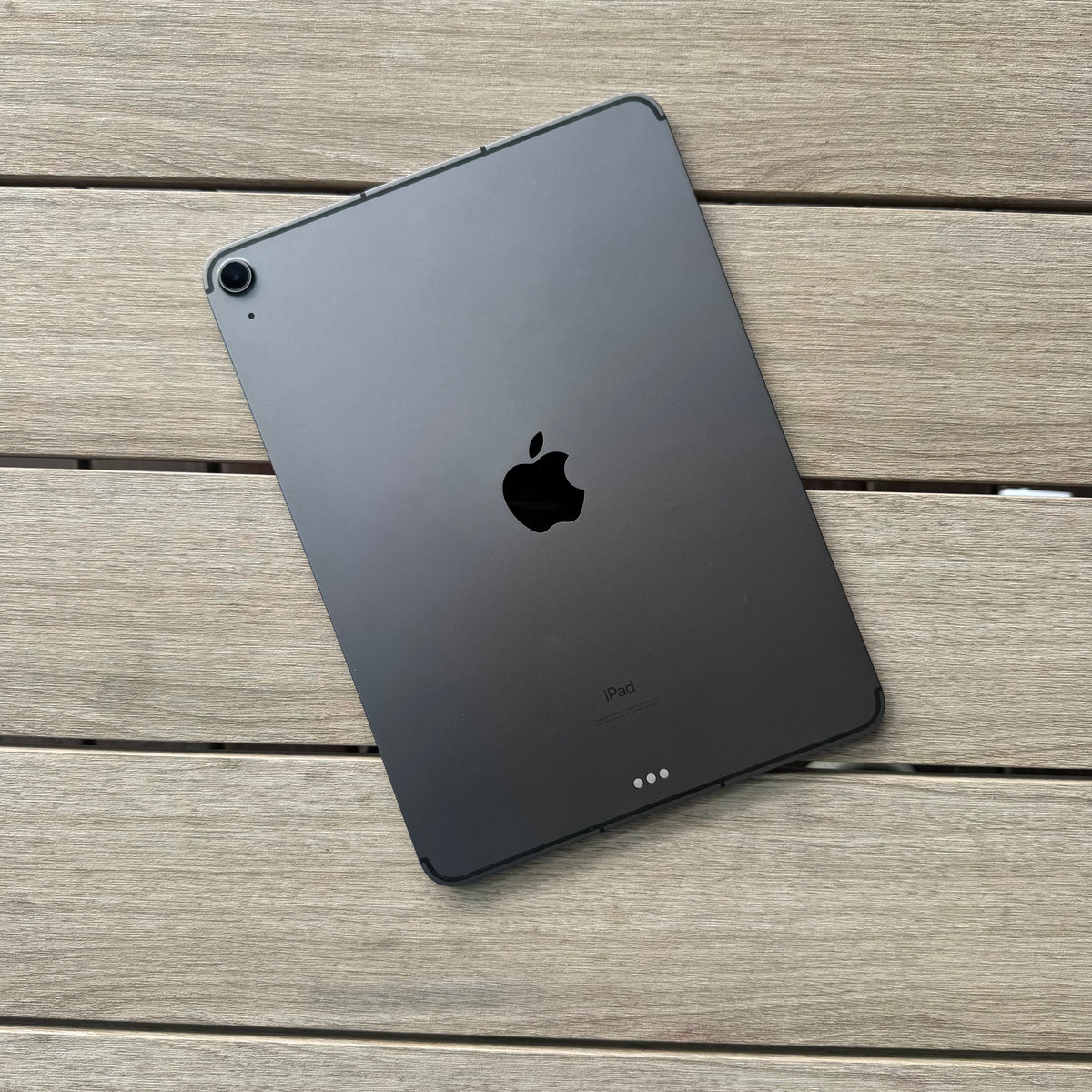 Apple iPad Air 10.9 inch 4th Gen 64GB Wi-Fi + Cellular Space Grey (Excellent)