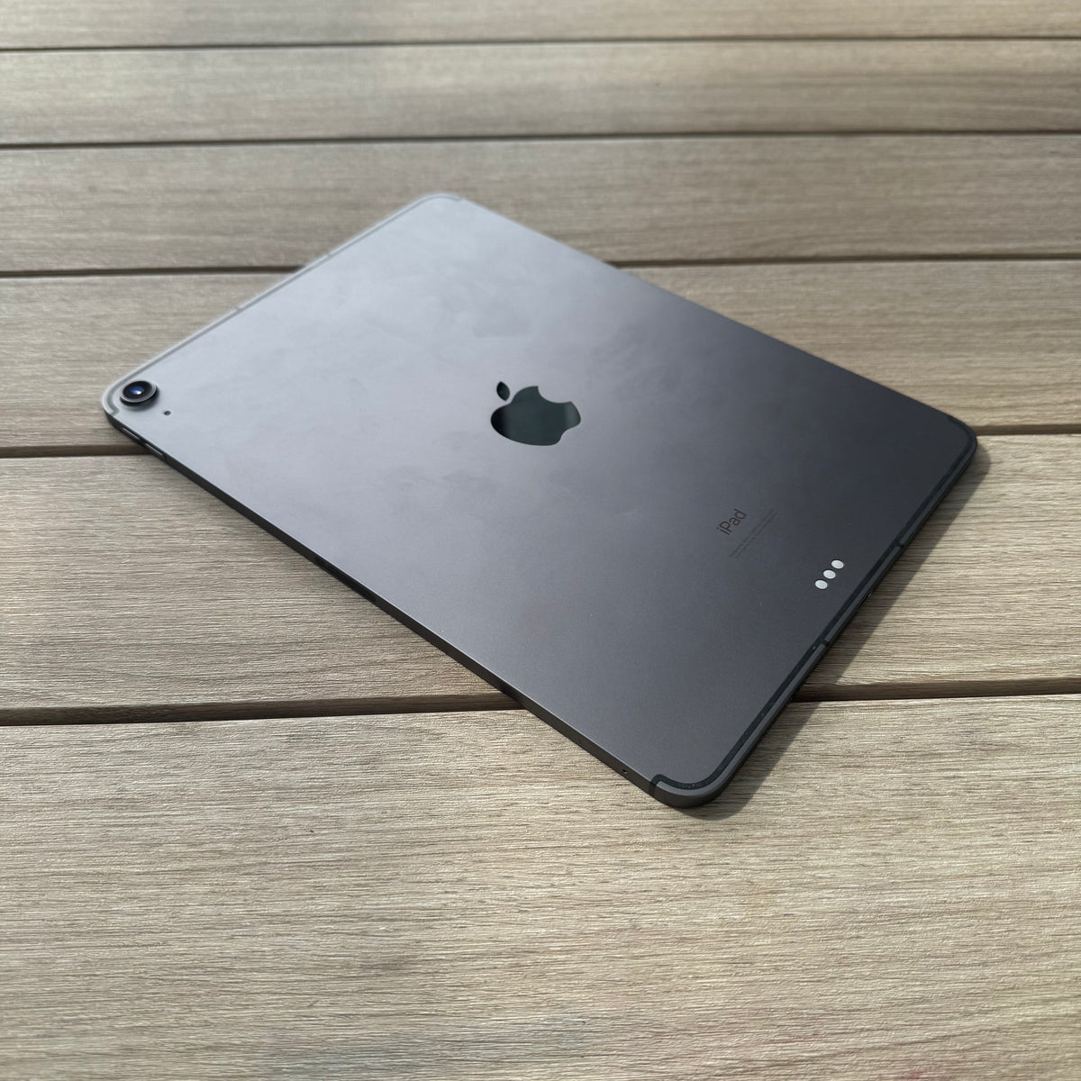 Apple iPad Air 10.9 inch 4th Gen 64GB Wi-Fi + Cellular Space Grey (Excellent)