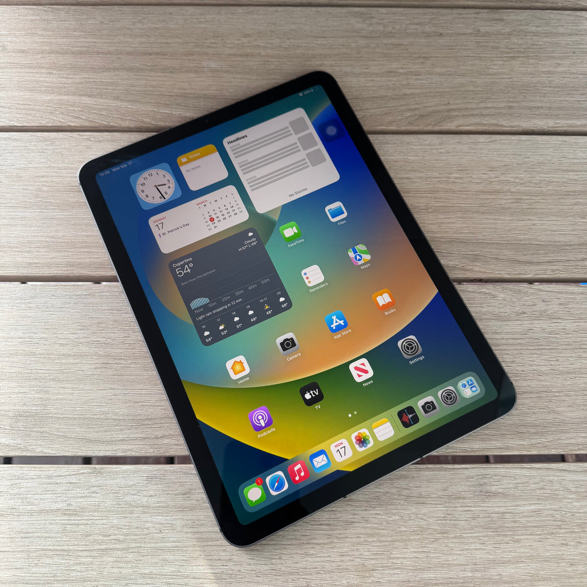 Apple iPad Air 10.9 inch 4th Gen 64GB Wi-Fi + Cellular Space Grey (Excellent)