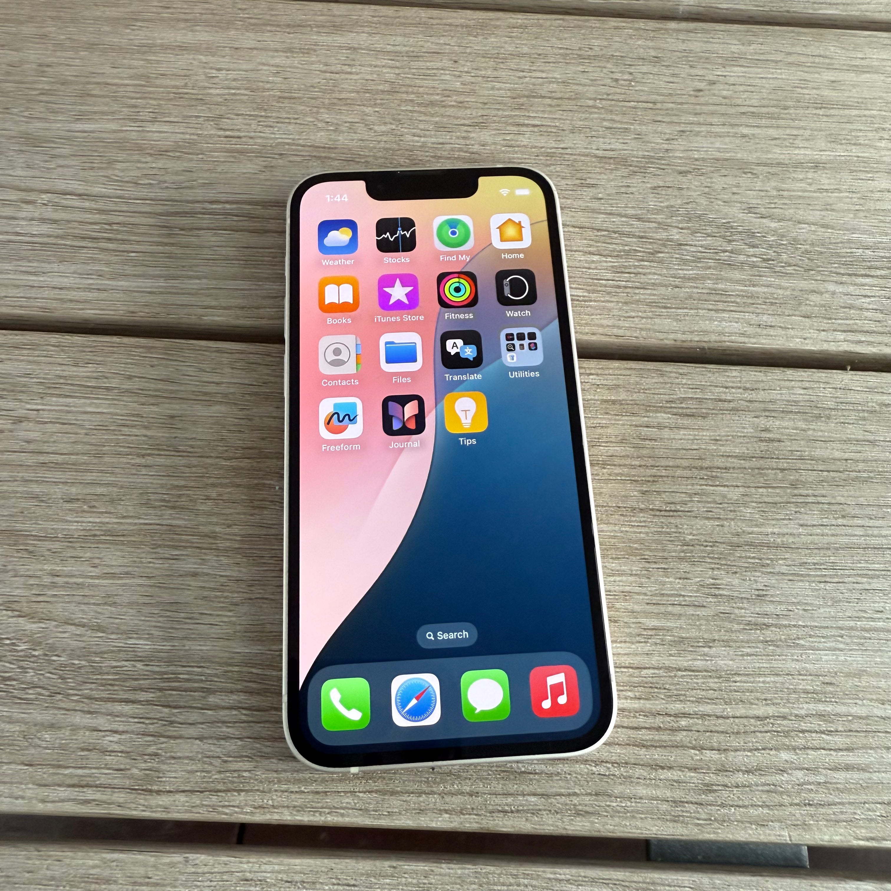 Apple iPhone 13 Mini 128GB 5G White - New Case, Screen Protector (Fair)