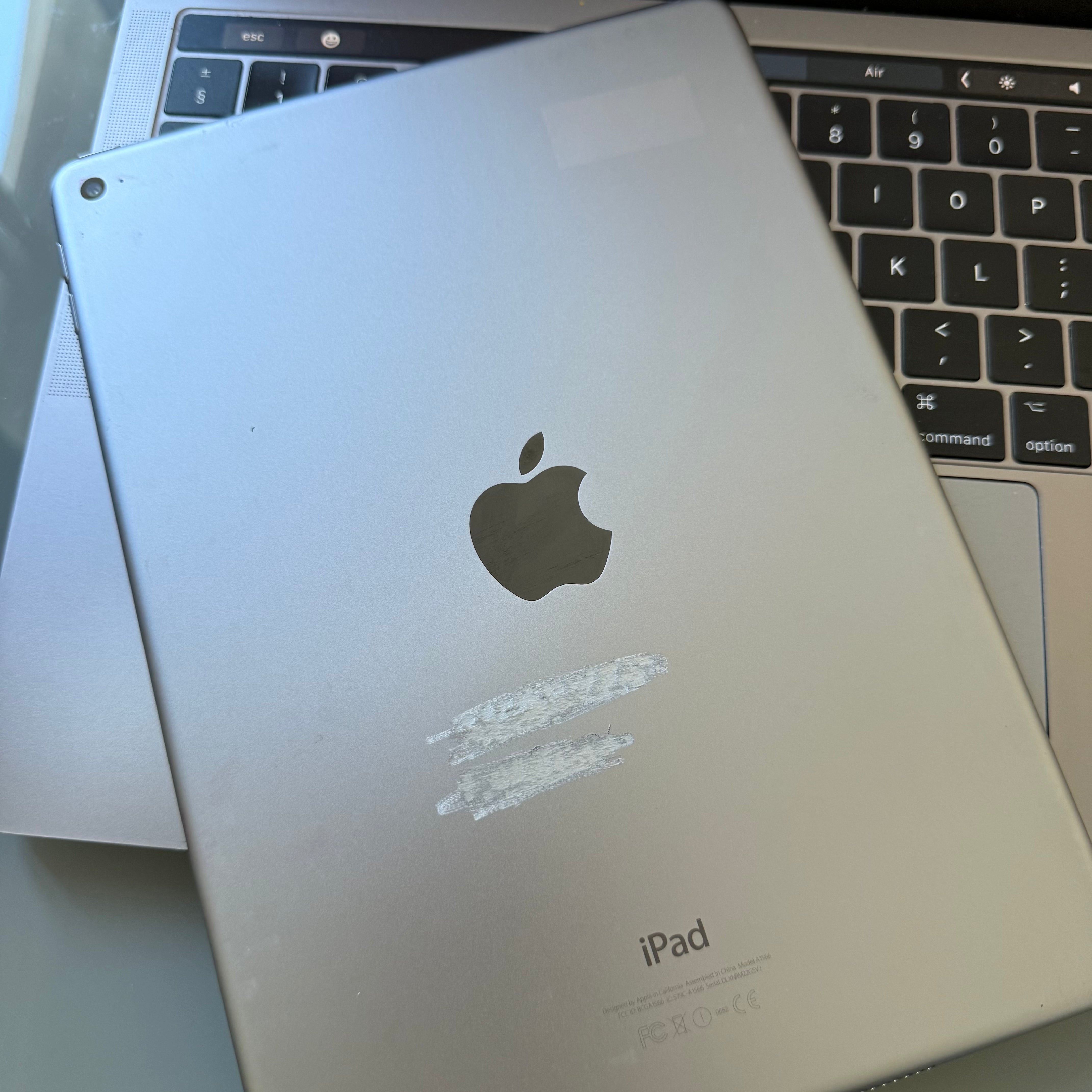 Apple iPad Air 2 16GB WiFi Space Grey- (Fair)