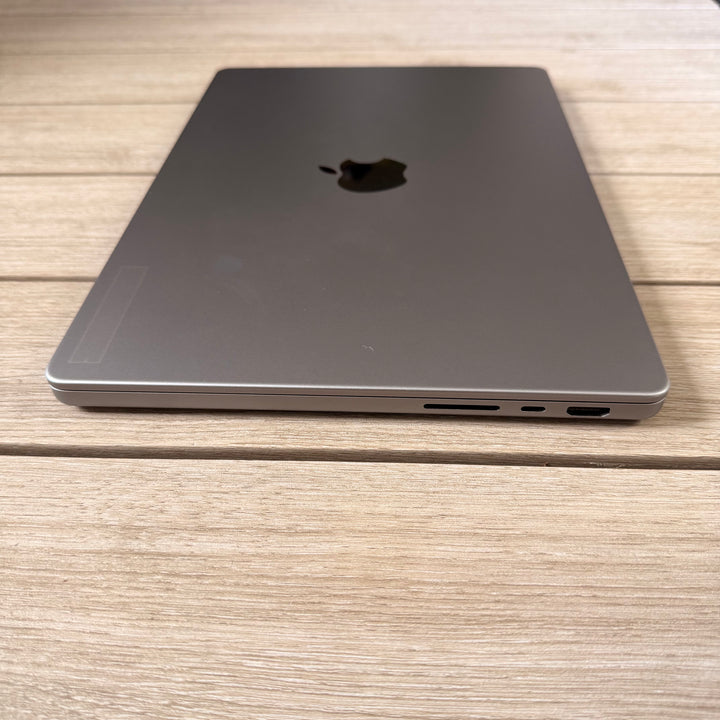 MacBook Pro 14-inch M1 Pro 2021 16GB 512GB 14-Core GPU A2442 - Used (Grade A)