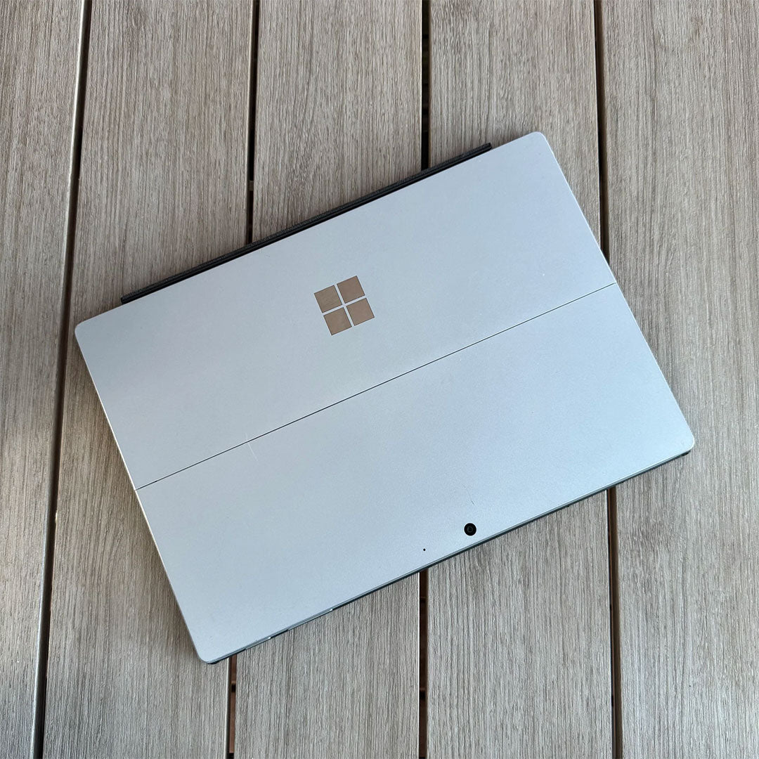 Microsoft Surface Pro 7 12.3″ i5 10th Gen 8GB RAM 256GB SSD Win 11 Pro