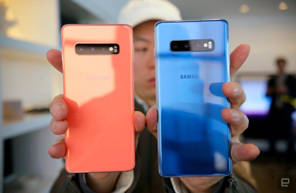 Samsung Galaxy S10 128GB 8GB Flamingo Pink SM-G973U - New Case, Glass Screen Protector (As New)
