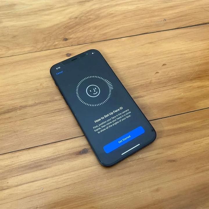 Apple iPhone 12 64GB Black (Excellent)