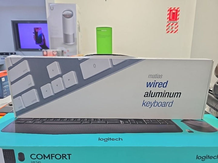 Matias FK318S Wired Aluminium Keyboard for Mac – Silver / White – Brand New