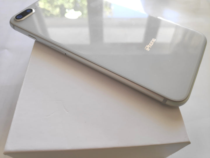 Apple iPhone 8 Plus 256GB White with New Battery (Good - Grade 3) *Free Case, Screen Protector & Shipping*