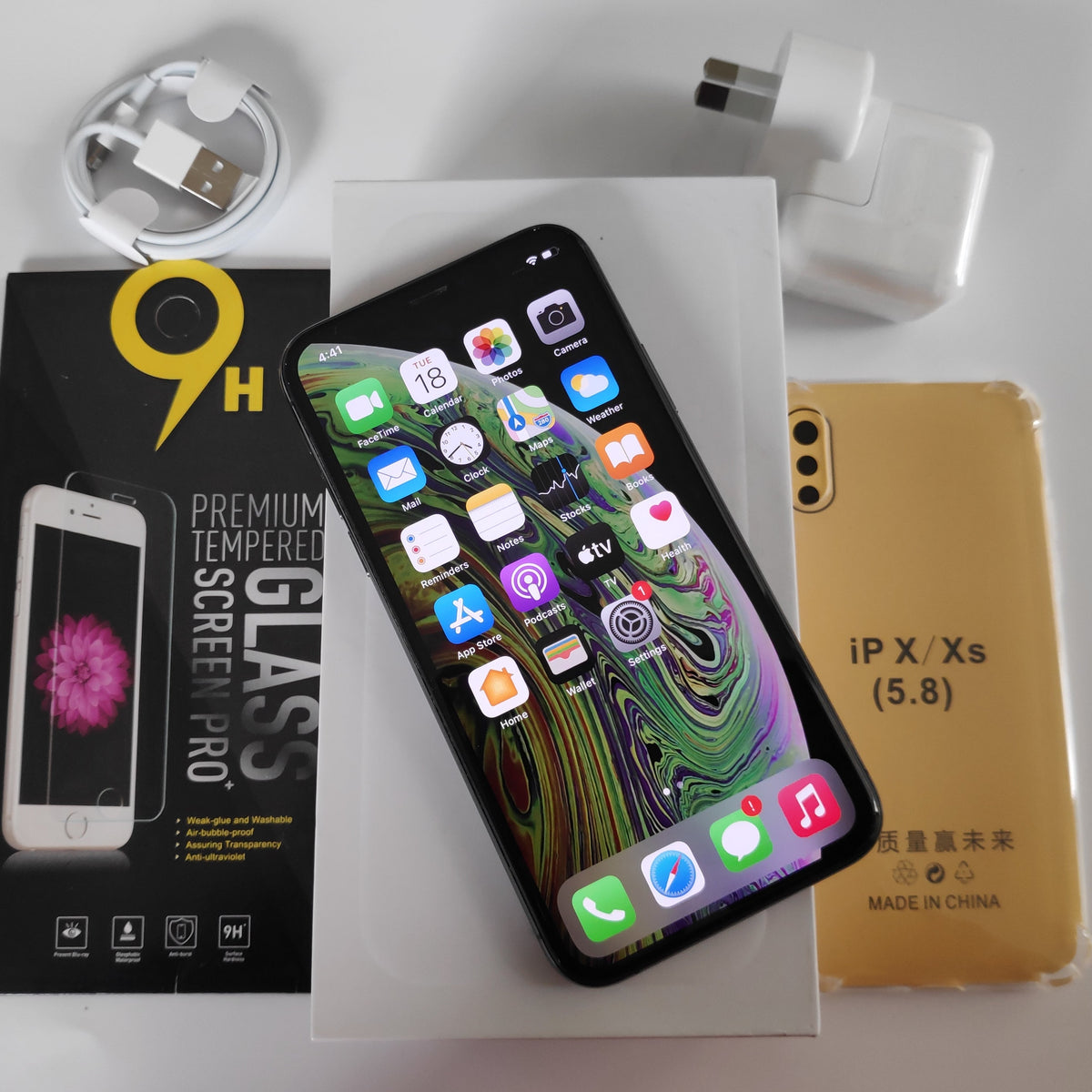 Apple iPhone XS 64GB Space Gray - New Case, Glass Screen Protector (As New)