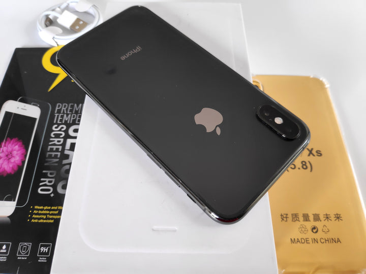 Apple iPhone XS 256GB Space Gray - New Case, Glass Screen Protector (Like New)
