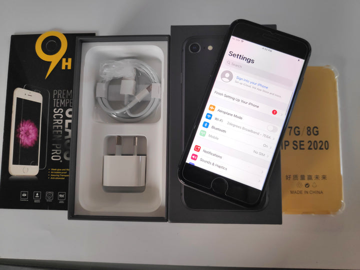 Apple iPhone 8 64GB Space Gray (Like New) Original Box