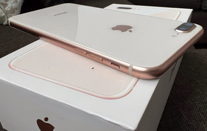 Apple iPhone 8 Plus 64GB Gold in Original Box - New Battery (Used)
