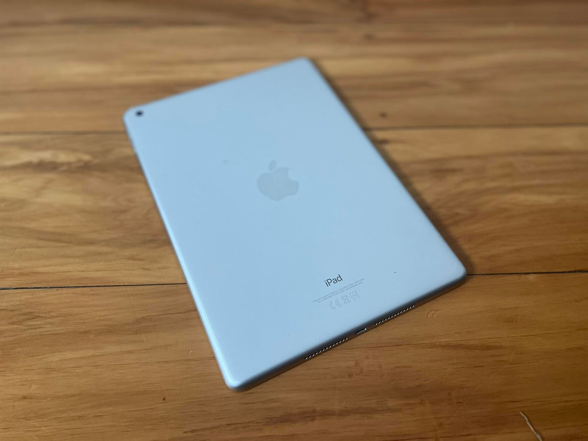 Apple iPad 6th Gen 128GB Wi-Fi - New Battery, Screen Protector (Exc) Touch ID NW
