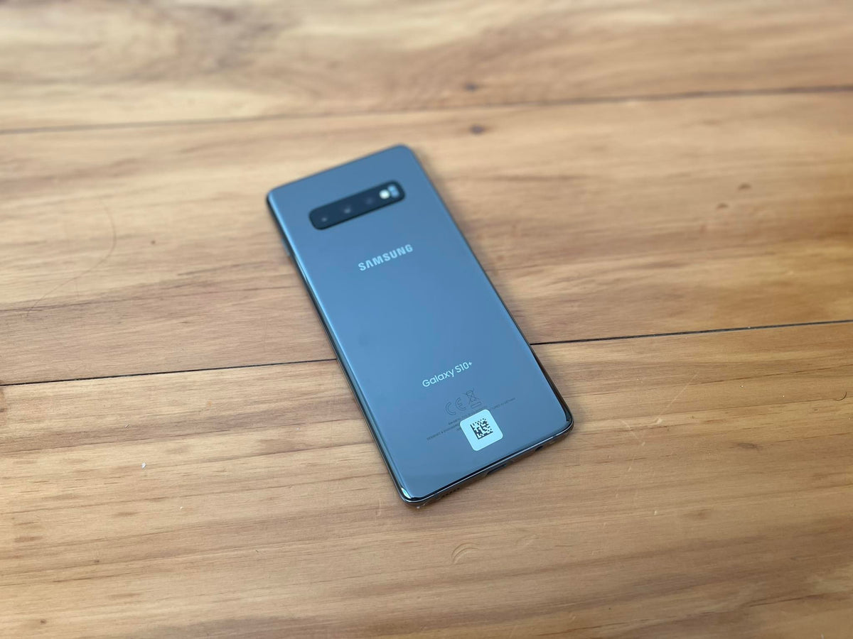 Samsung Galaxy S10 Plus Ceramic Black 1TB & 12GB Ram (Good - Grade 3) *New Case & Glass Screen Protector*