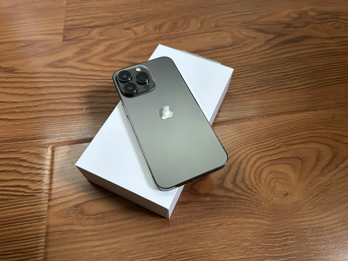Apple iPhone 13 Pro Max 128GB 5G Gray Dual Sim (Excellent) New Battery - Free Case, Glass Screen Protector