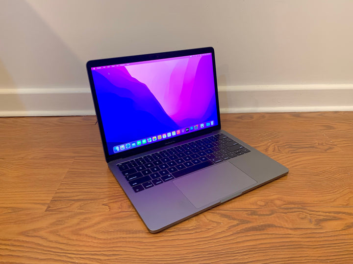 Apple MacBook Pro 13 inch 2017 Intel i5 16GB 500GB SSD A1708 (New Battery)